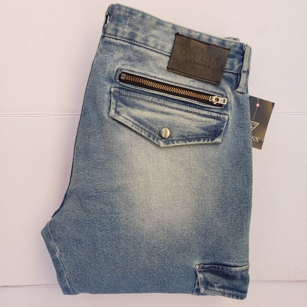 New GUESS Men's Slim Tapered Zip Cargo Jeans sz 32 - Picture 2 of 9